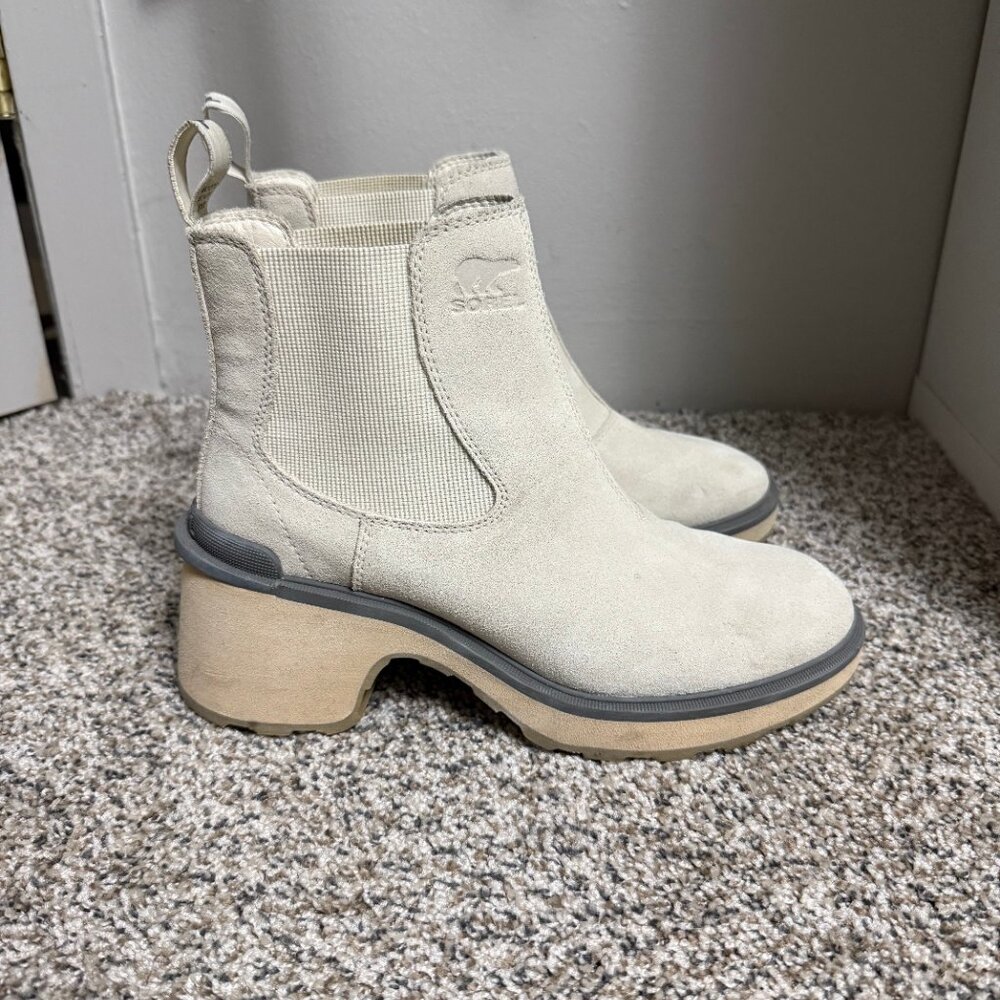 Sorel Hi-Line Heel Chelsea Boot Chalk, Ceramic Women 8.5 - Picture 3 of 12
